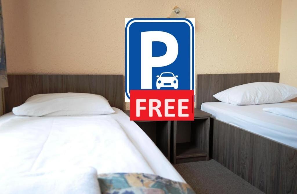 Hotel Berlin Budapest Eksteriør billede