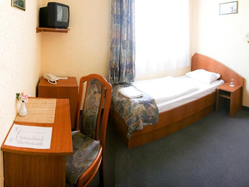 Hotel Berlin Budapest Eksteriør billede