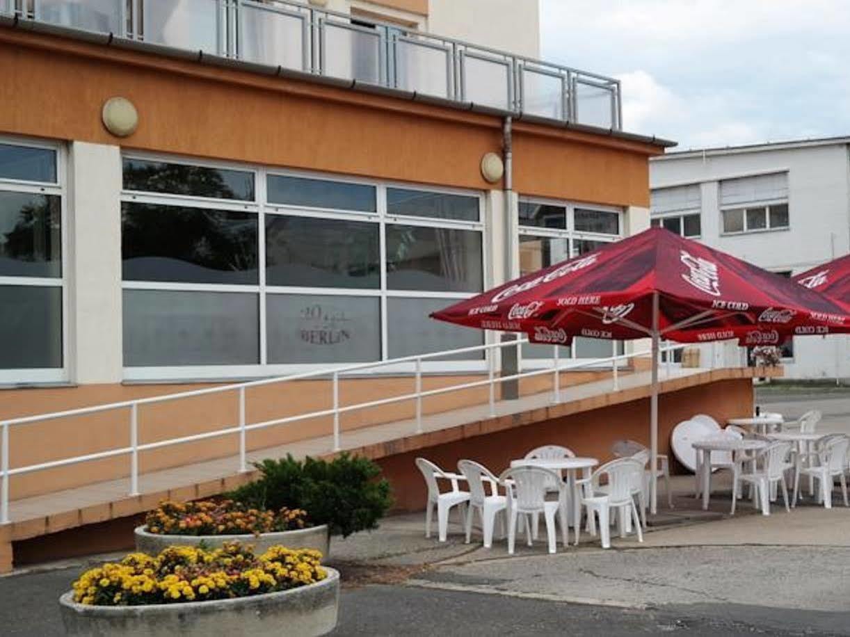 Hotel Berlin Budapest Eksteriør billede